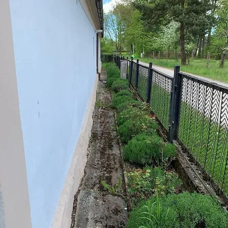 Apartmán U Rybníka *